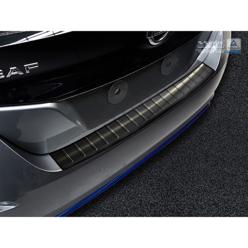 Achterbumper beschermlijst Zwart RVS Nissan Leaf 2017- 'Ribs'
